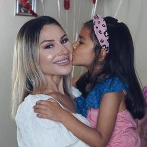 Meet your Posher, Alina